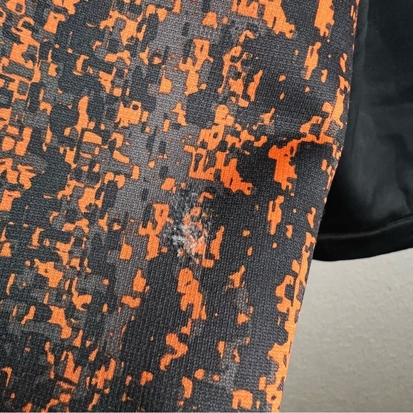 Under Armour Hooded Jacket - Picture 5 of 9